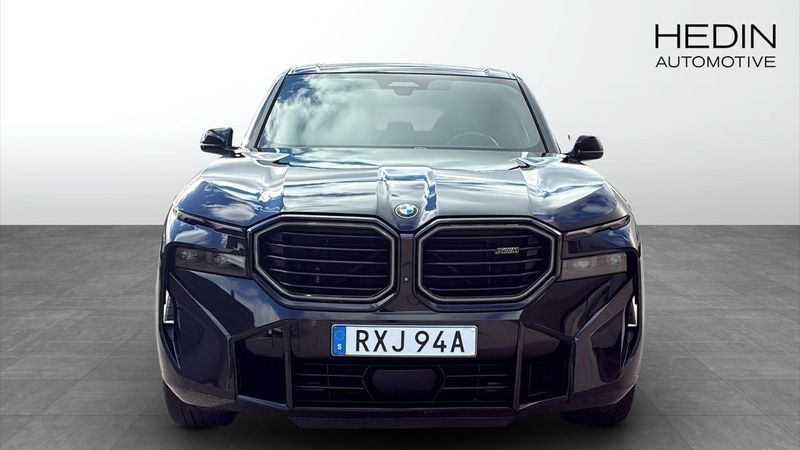 BMW XM bild 8