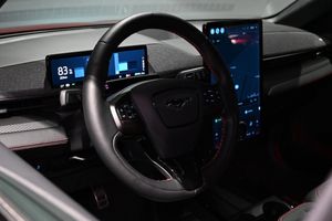 Ford Mustang Mach-E bild 18
