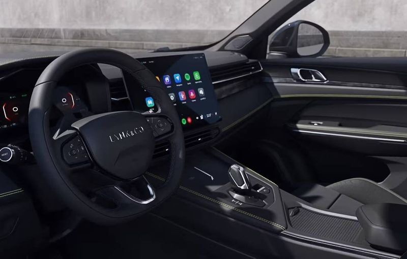 Lynk & Co 01 bild 10