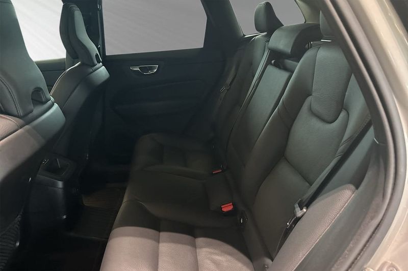 Volvo XC60 bild 8