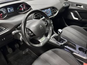 Peugeot 308 bild 8