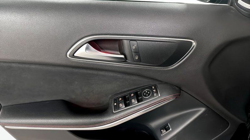Mercedes GLA220 bild 11