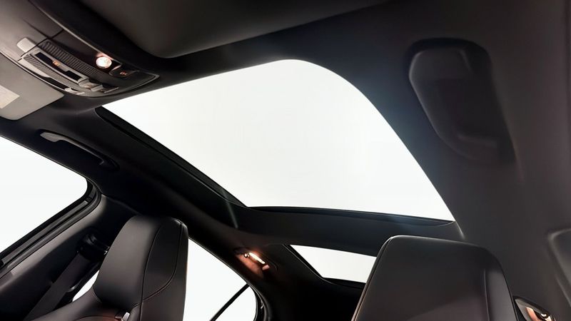 Mercedes GLA220 bild 13