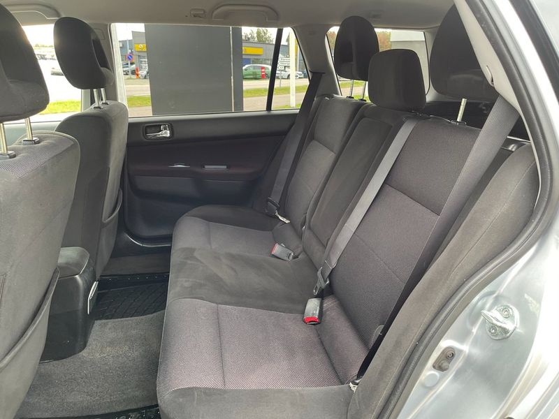 Mitsubishi Lancer bild 12