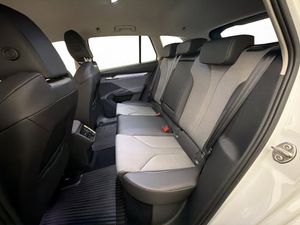 Skoda Enyaq bild 28