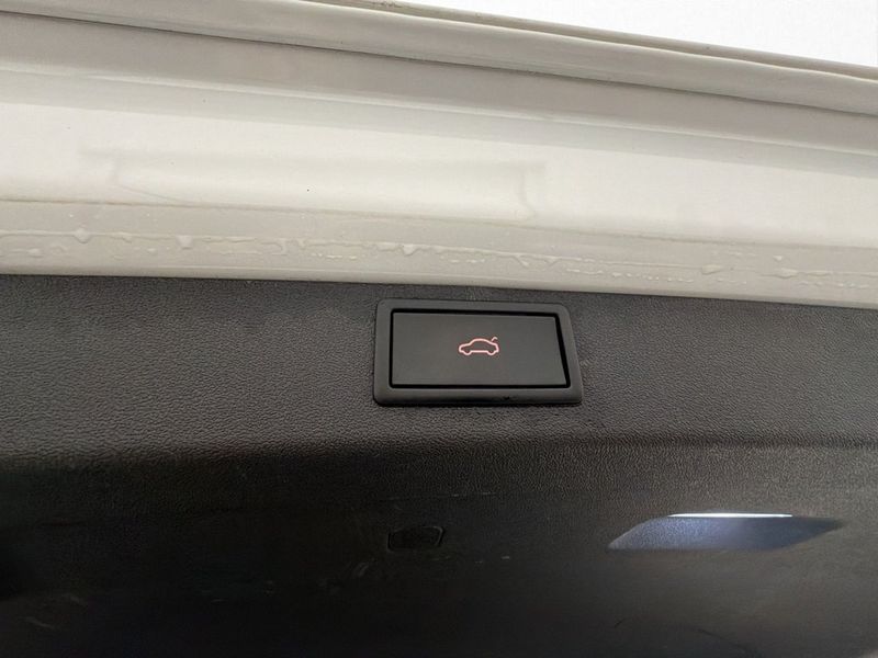 Skoda Enyaq bild 32