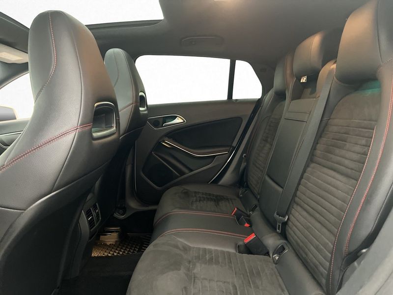 Mercedes CLA200 bild 27