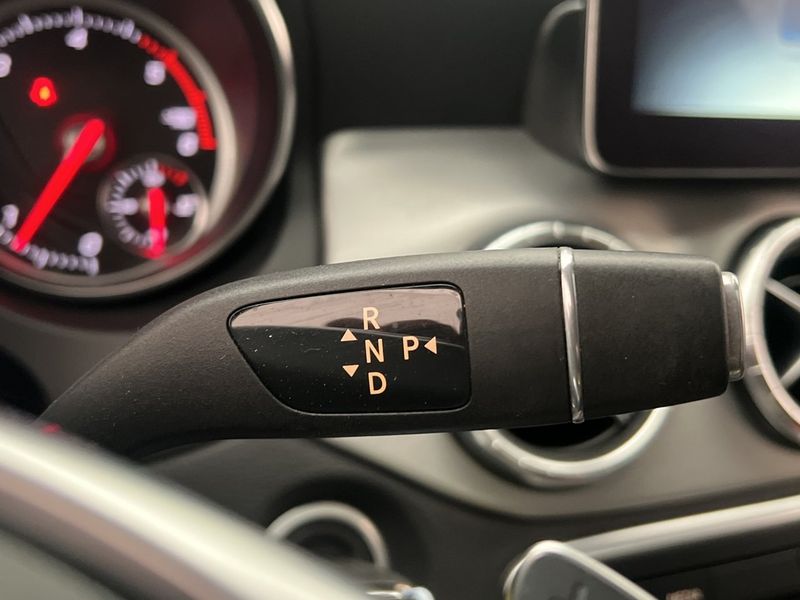 Mercedes CLA200 bild 17