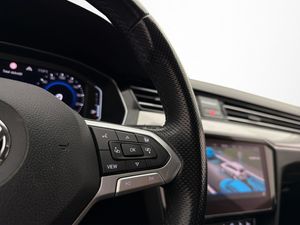 Volkswagen Passat bild 15