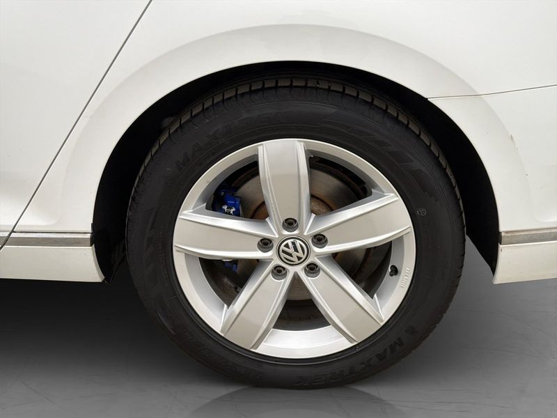 Volkswagen Passat bild 35