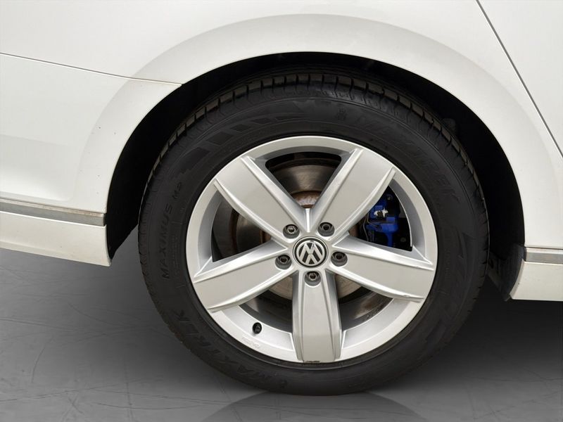 Volkswagen Passat bild 36