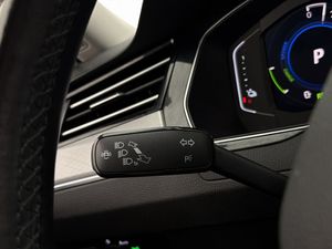 Volkswagen Passat bild 12