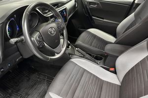 Toyota Auris bild 13