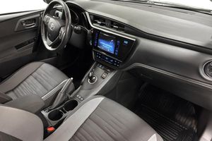 Toyota Auris bild 15