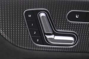 Mercedes EQB300 bild 12