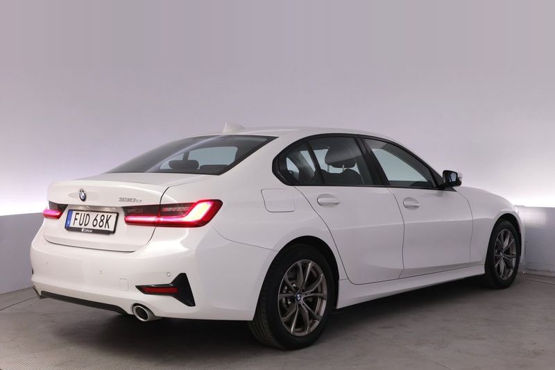 BMW 330 bild 5