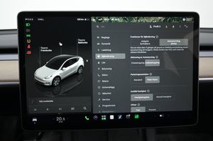 Tesla Model Y bild 16