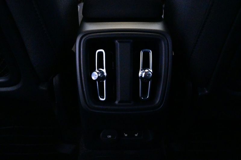 Volvo XC40 bild 24