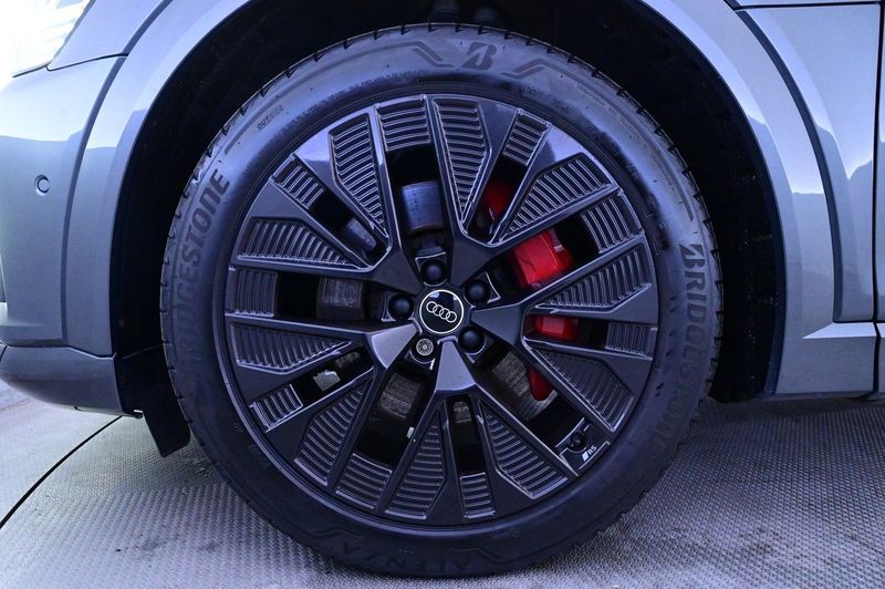 Audi Q8 e-tron bild 27