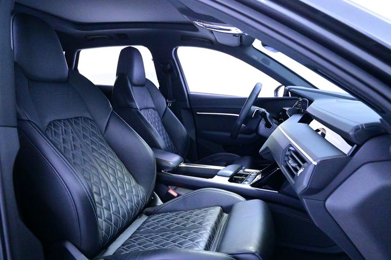 Audi Q8 e-tron bild 15