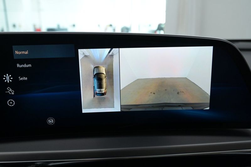 Cadillac Lyriq bild 15