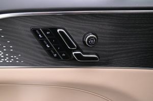 Cadillac Lyriq bild 12