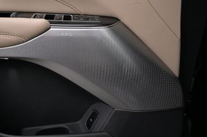 Cadillac Lyriq bild 11