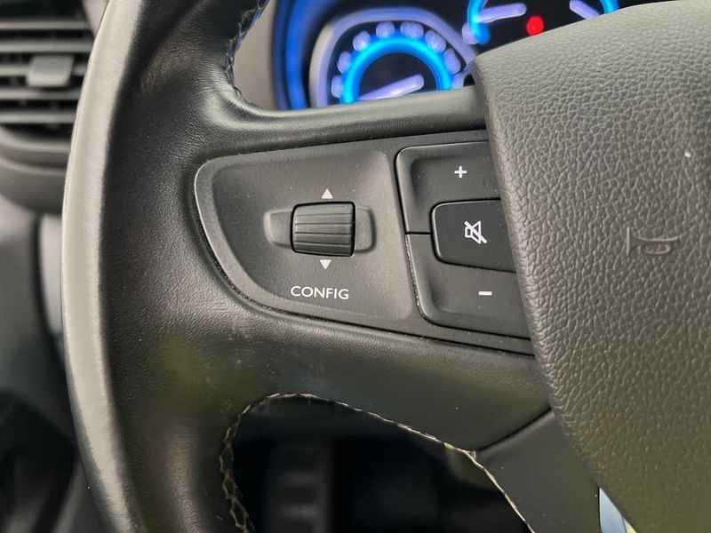 Peugeot e-Expert bild 19