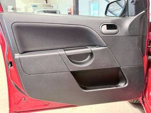 Ford Fiesta bild 11