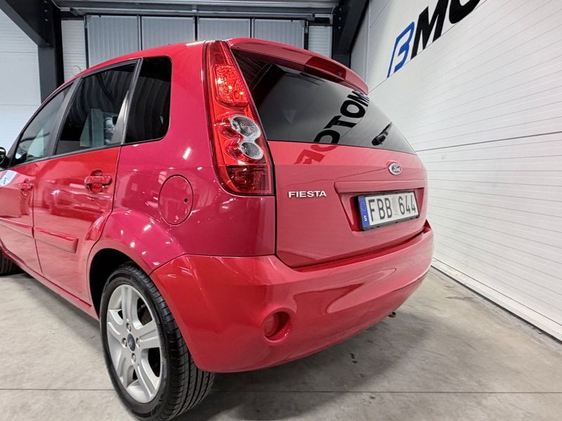 Ford Fiesta bild 4