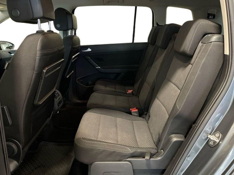 Volkswagen Touran bild 8