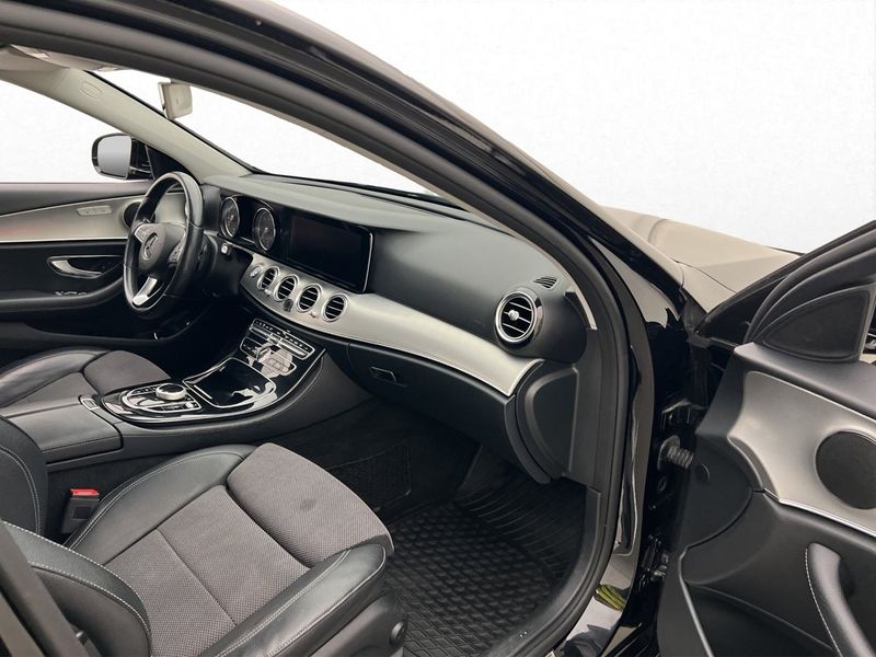 Mercedes E200 bild 12