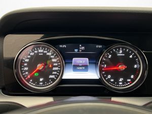 Mercedes E200 bild 15