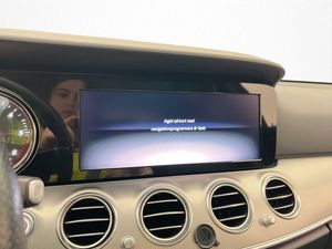 Mercedes E200 bild 21