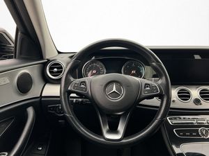 Mercedes E200 bild 10