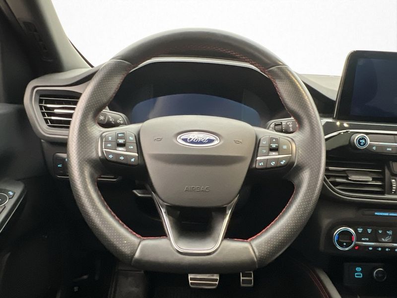 Ford Kuga bild 11