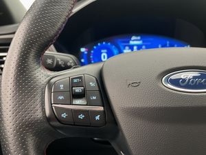 Ford Kuga bild 18