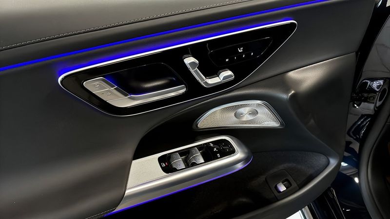 Mercedes E300 bild 11