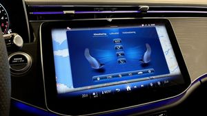 Mercedes E300 bild 17