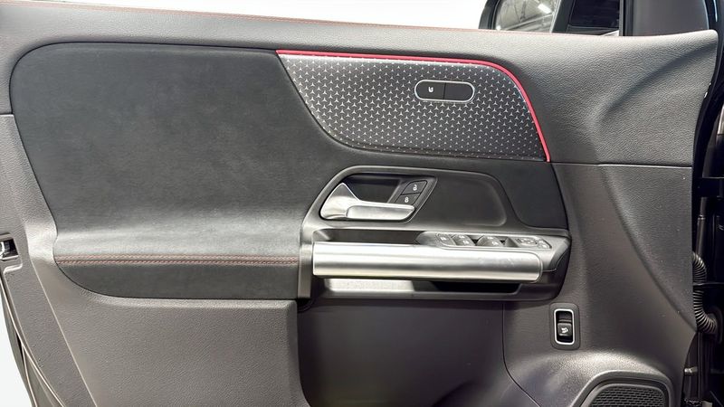 Mercedes EQA250+ bild 11