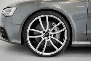 Audi RS5 bild 9