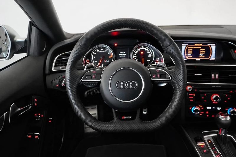 Audi RS5 bild 14