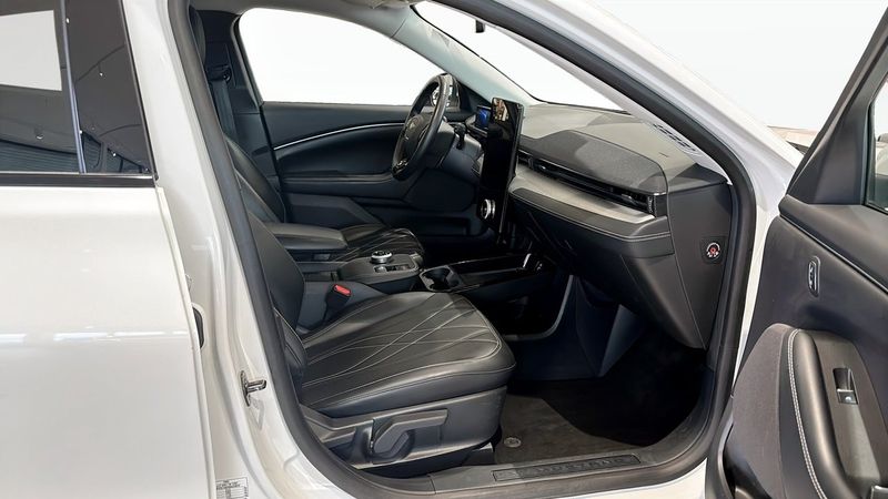 Ford Mustang Mach-E bild 3