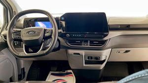 Ford Tourneo Custom bild 4