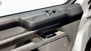 Ford Tourneo Custom bild 11