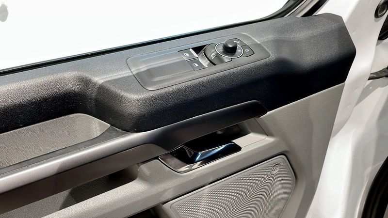 Ford Tourneo Custom bild 11