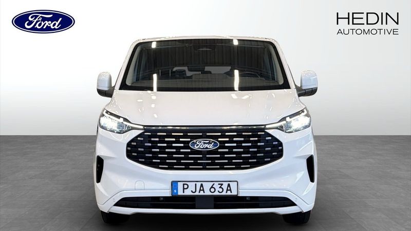 Ford Tourneo Custom bild 8