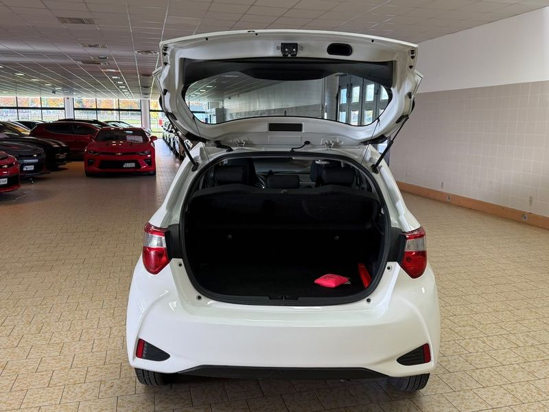 Toyota Yaris bild 11
