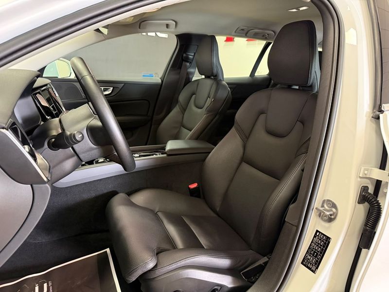 Volvo V60 bild 13