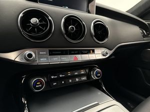 Kia Stinger bild 29